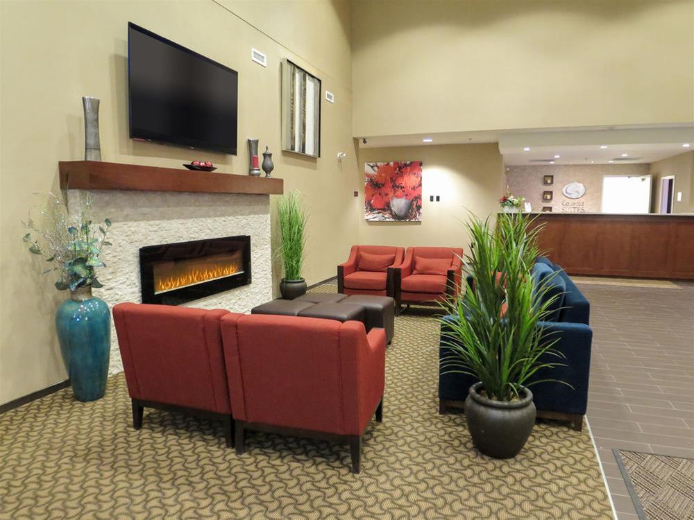 Comfort Suites Regina Exterior foto